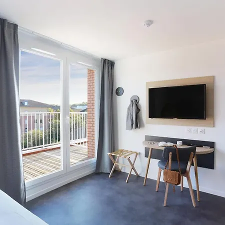 Aparthotel Odalys Centre Compans Caffarelli 3*