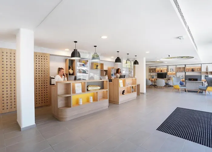 Odalys - Centre Compans Caffarelli 3* تولوز