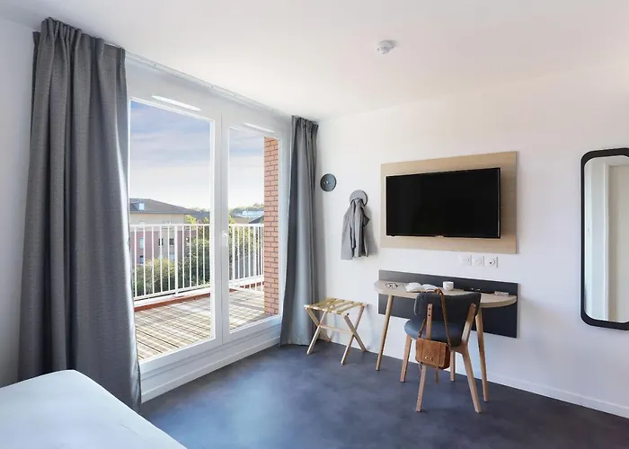 アパートホテル Odalys - Centre Compans Caffarelli 3*