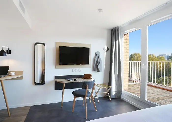 Odalys - Centre Compans Caffarelli 3*